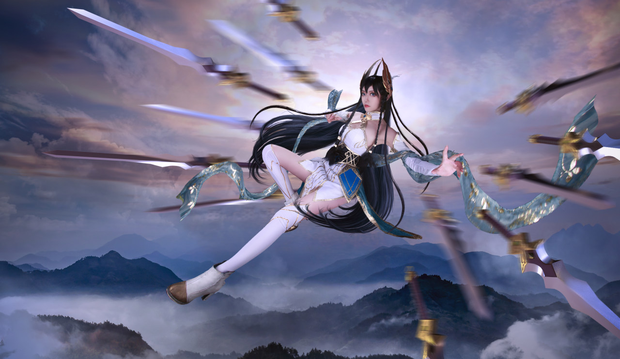 英雄联盟英雄人物COSPLAY 刀锋舞者·艾瑞莉娅-哪边嗨