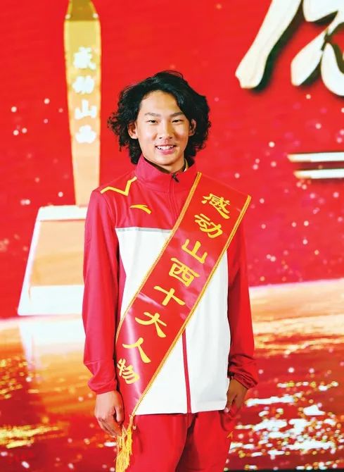 2月号山西晚报封面人物丨苏翊鸣：曾经感动山西 如今惊艳世界