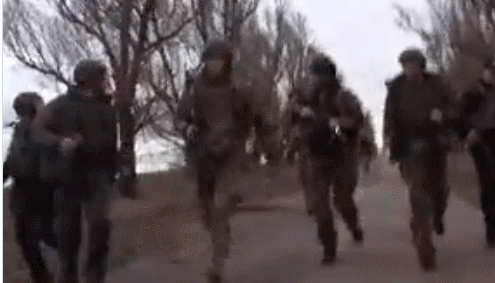 �ڶ�������2000��ο����¼�������������ǰ���Ӳ�ʱ��Ϯ