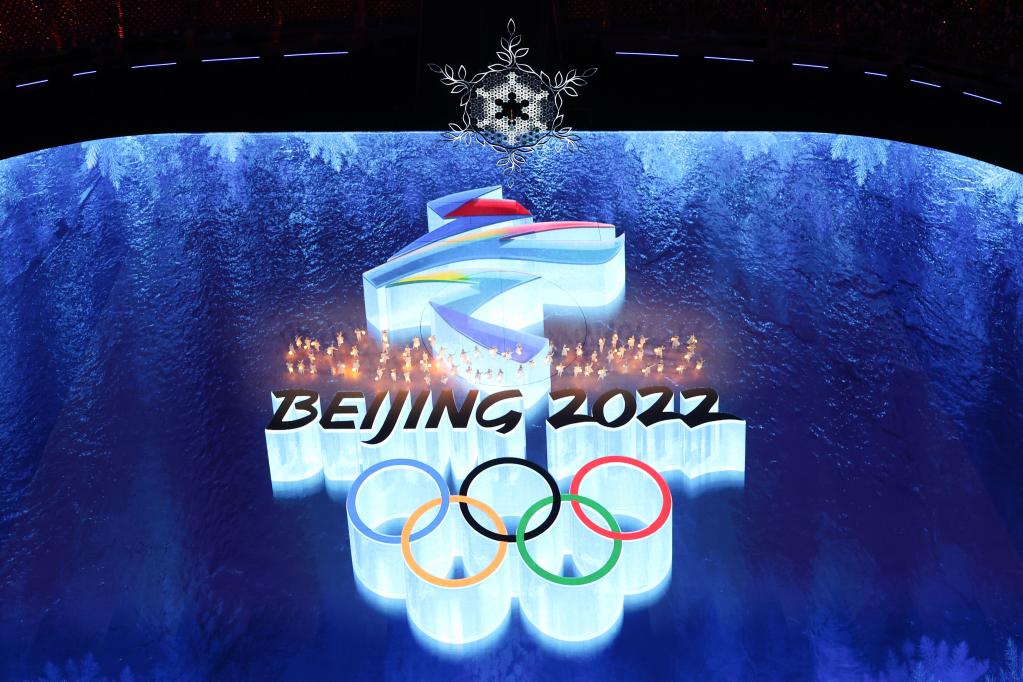 再见，通向未来！张艺谋和主创队详细了解了北京冬季奥运会的闭幕式。