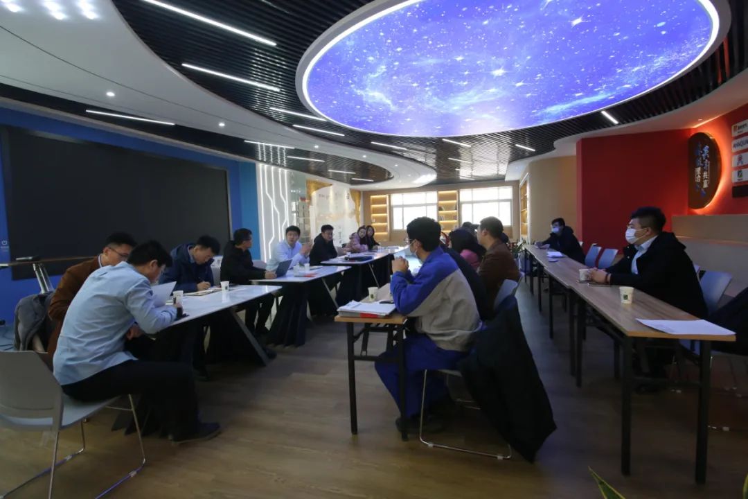济南新材料产业园区联合区工信局举办工业互联网建设交流会