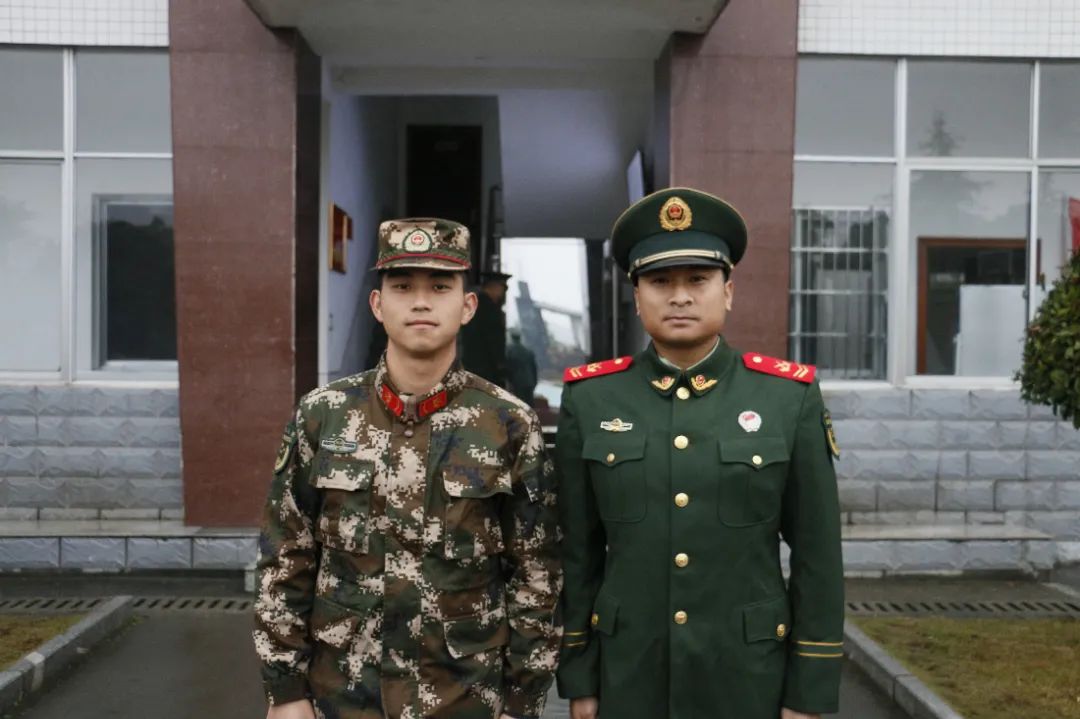 体育生和老师的故事简短 _飞翔号