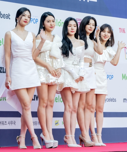 「Red Velvet」「新闻」220304 Red Velvet回归，想要展现第三代女团的“威严”