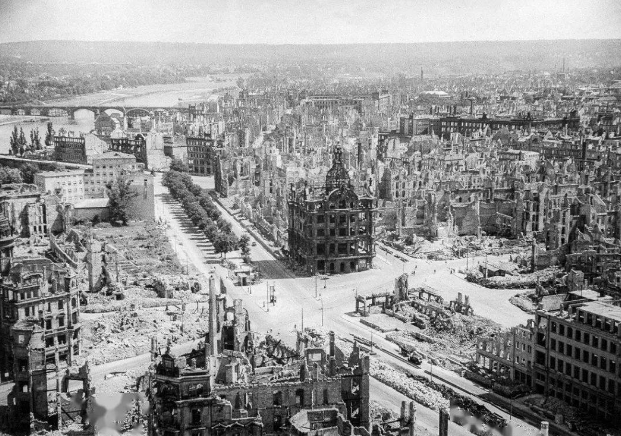 德累斯顿：一座城市的战后重建，远比想象中更困难