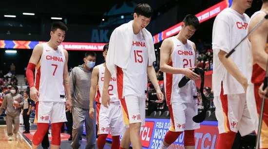 国家队nba有哪些人(中国篮协公布篮球五人制、三人制国家队人才库名单)