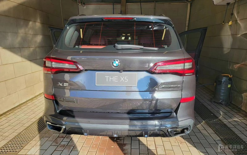 豪华品质得人心 林肯飞行家与国产宝马X5L如何选？