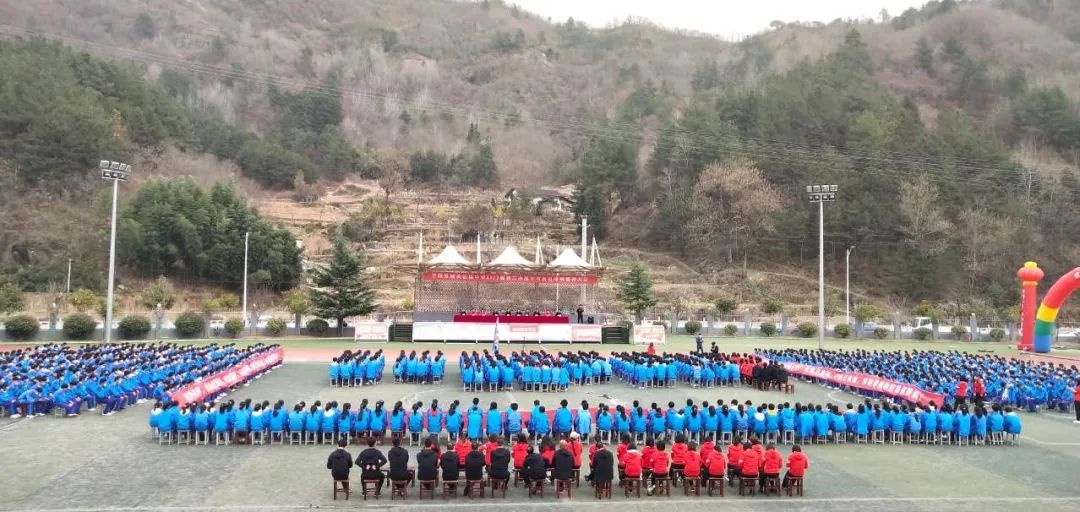 以梦为马，不负韶华——中考百日冲刺啦，奋斗的青春你最美