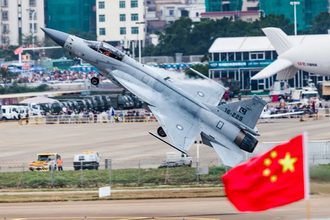 ͻ˹̹վ10CEװʽķջ