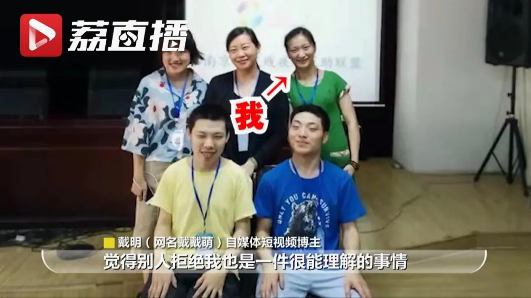 “我计划拍100条视频，不料刚发1条就火了”