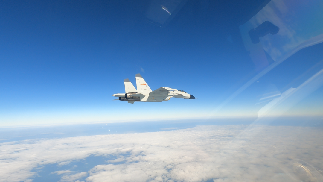 �����ش󣡶������ս���ѻ�װ���й��ġ�