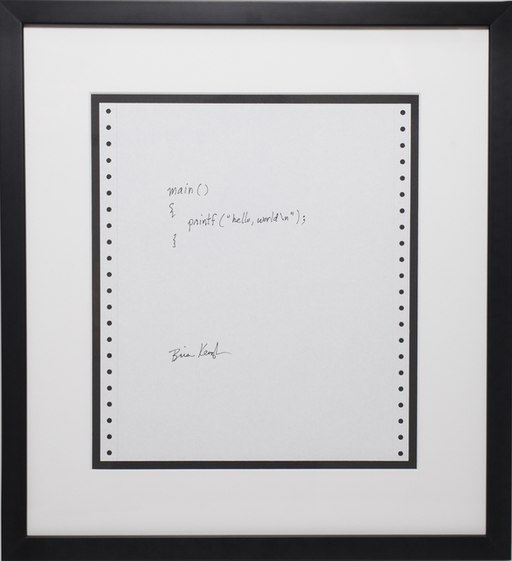 测试 C、Python、Java 等 16 种编程语言的 Hello World：7 种存在 Bug？