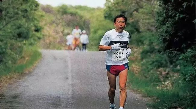 村上春樹：跑步多年，我收穫的不止是身材