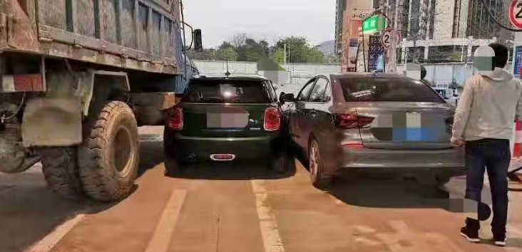 假牌假證農(nóng)用車肇事逃逸，臨桂交警兩天破案！