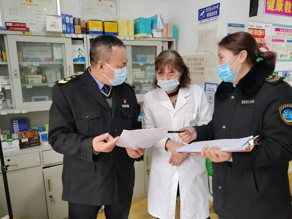 【你的幸福 我守护】八师石河子市卫生健康综合行政执法大队严密督查医疗机构疫情防控工作