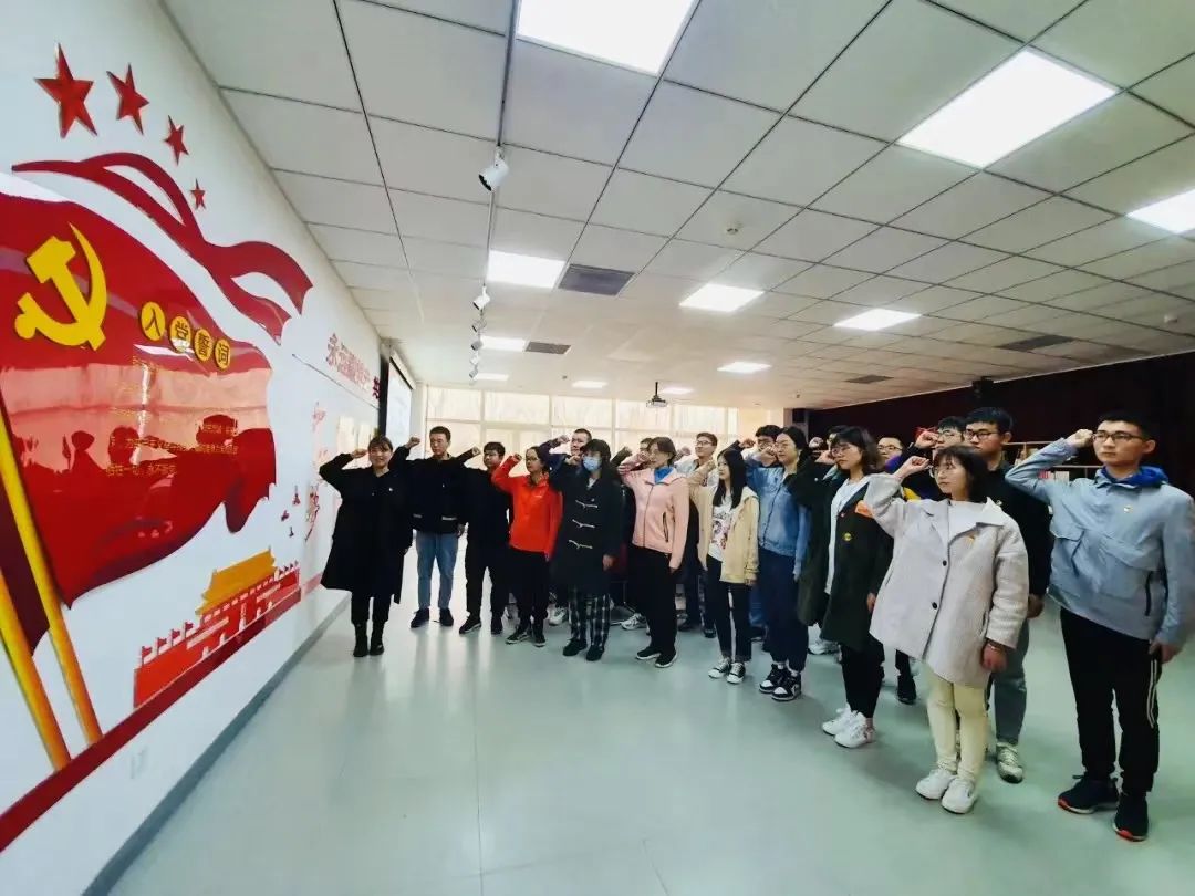 科研竞赛+志愿服务+学生工作=？天大直博女孩告诉你答案！