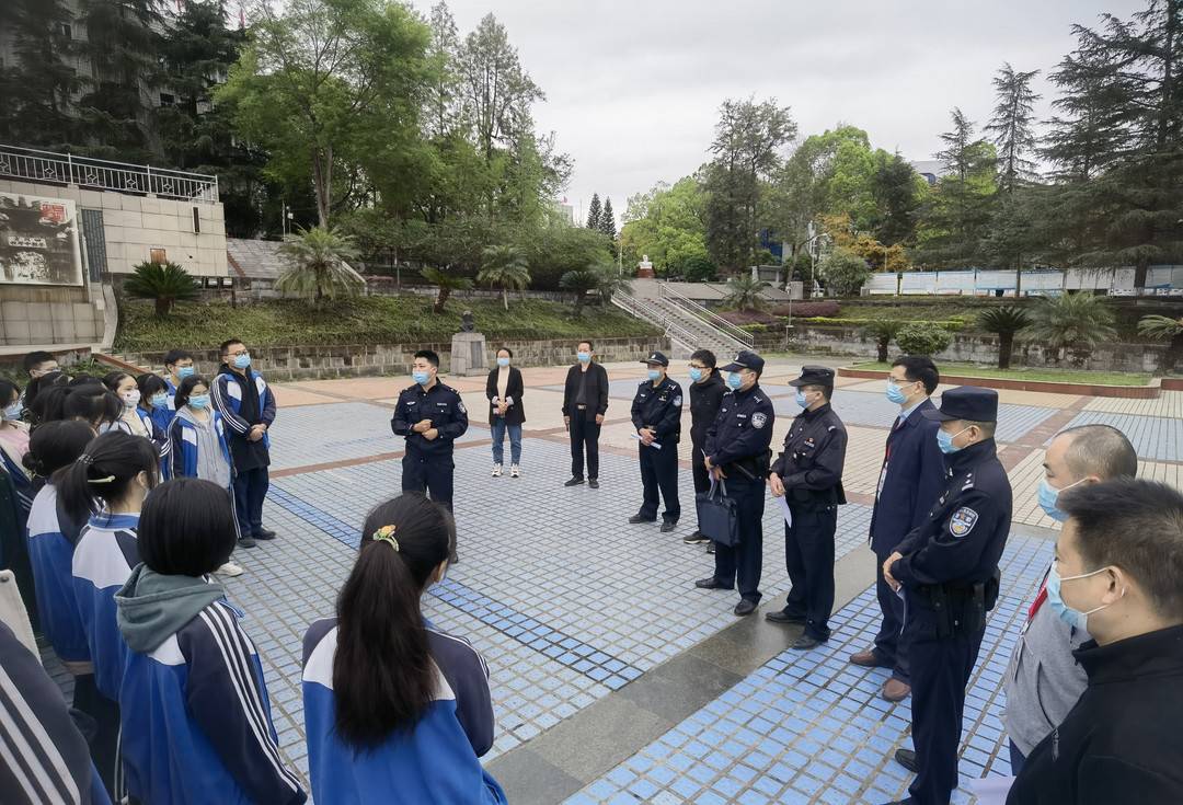 自贡荣县中学开展校园反恐应急演练(图2)