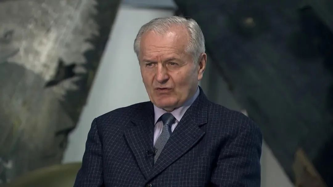 23��ǰ�Ľ��죬��Լ��ʼ��ը������