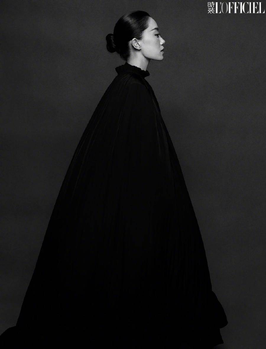 张小斐时尚大片 古典感十足