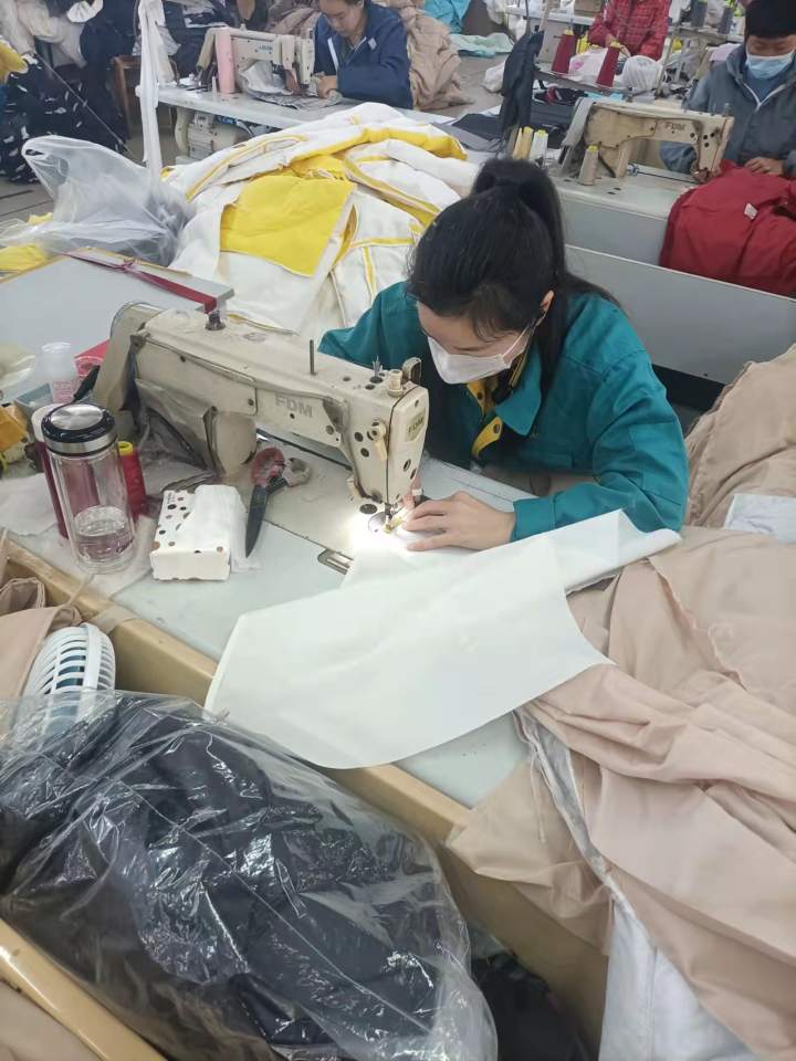 嘉興南湖國際實驗學校設(shè)計了一款腰袋(圖7) 嘉興南湖國際實驗學校設(shè)計了一款腰袋(圖7)