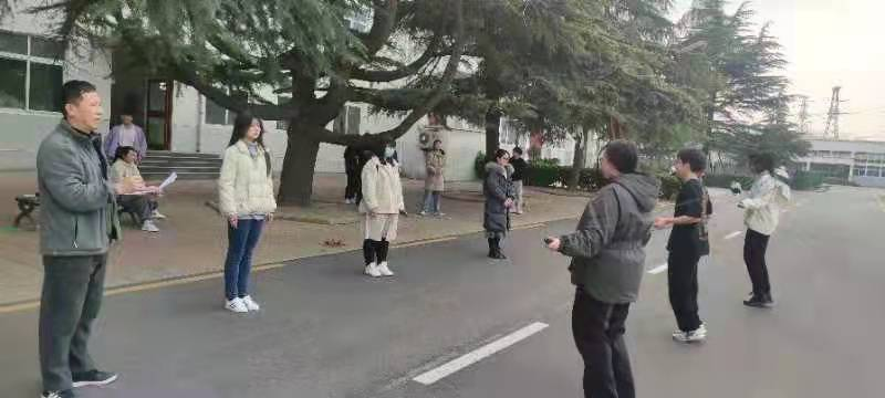 包顿水饺，加个鸡腿，打场篮球！来看我市高三“热腾腾”的校园生活