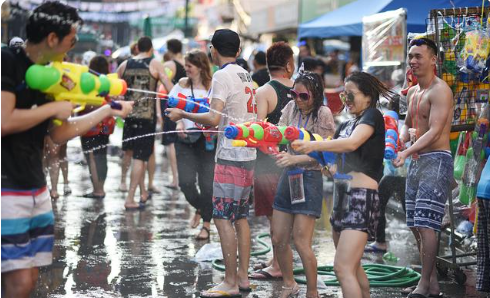 免入境前核酸检测，泰国4月国际旅客大增 泰政府：今年泼水节，仍然禁止泼水