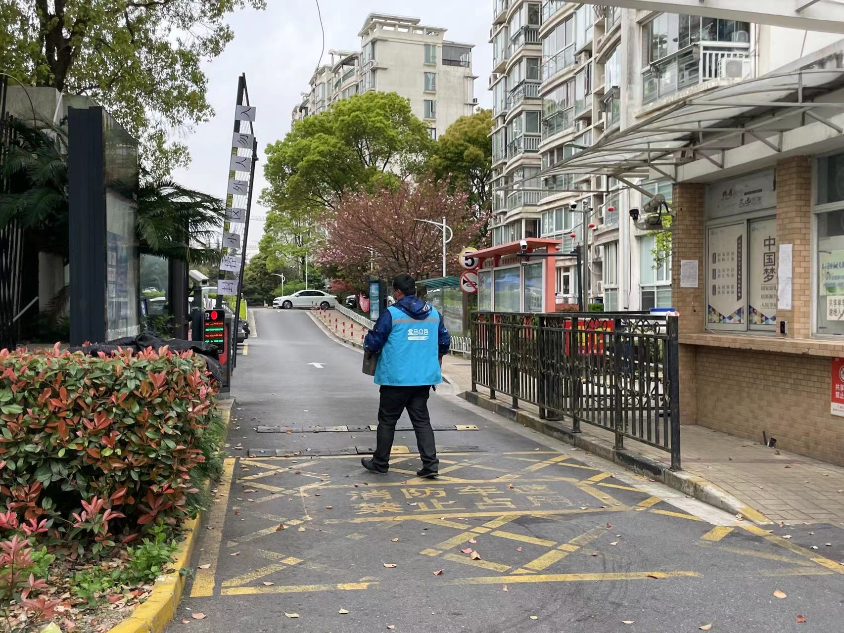 ����Ͱ����¶���ô���󷢺�����������3000һ����Ա�����Ϻ�