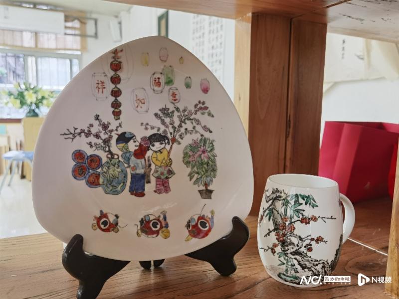 廣州市第三中學(xué)實(shí)驗(yàn)學(xué)校開展非遺進(jìn)校園(圖1) 廣州市第三中學(xué)實(shí)驗(yàn)學(xué)校開展非遺進(jìn)校園(圖1)