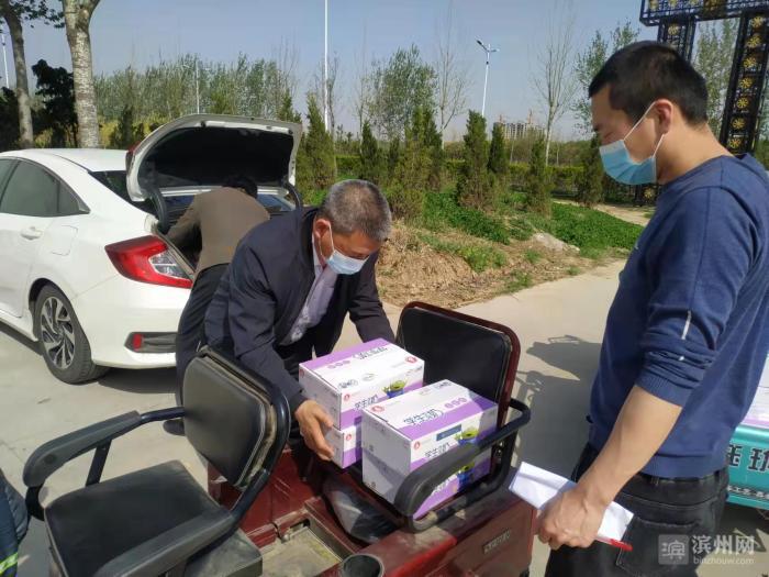 濱州高新區(qū)第二小學(xué)課間奶送到家 溫暖居家學(xué)子心(圖5)