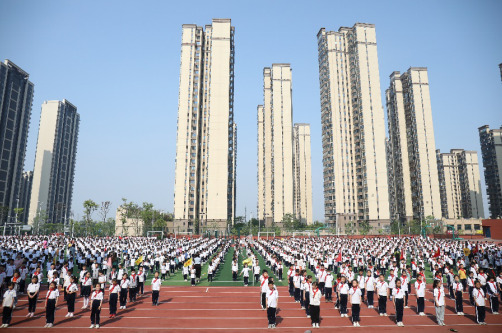 白鹤菱溪小学图片