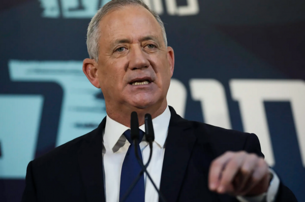 ��ɫ���򱣳������������������������ұ���ɫ�й�������������ڿ�����