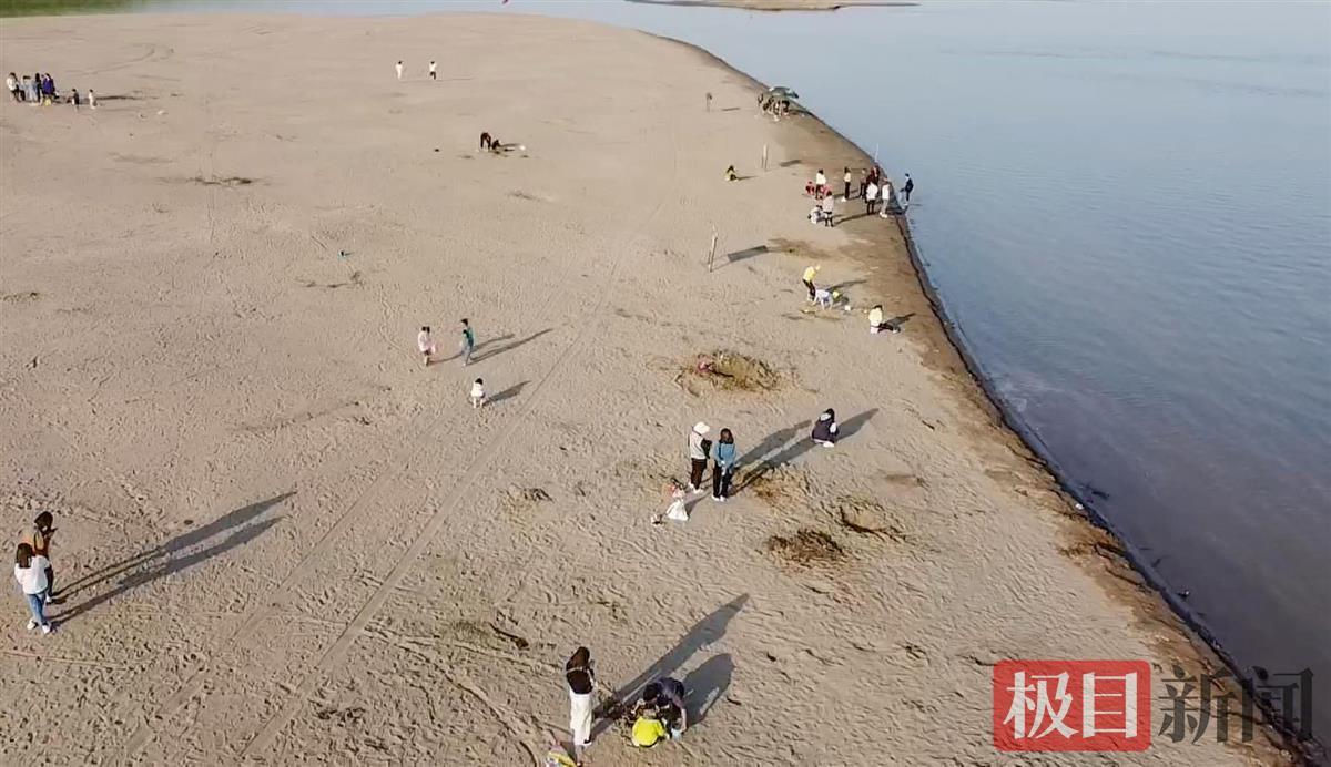 ���������½�С���������������ˮ��