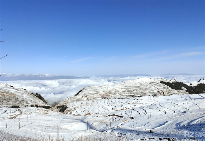 谷雨时节，来会泽大海草山看雪