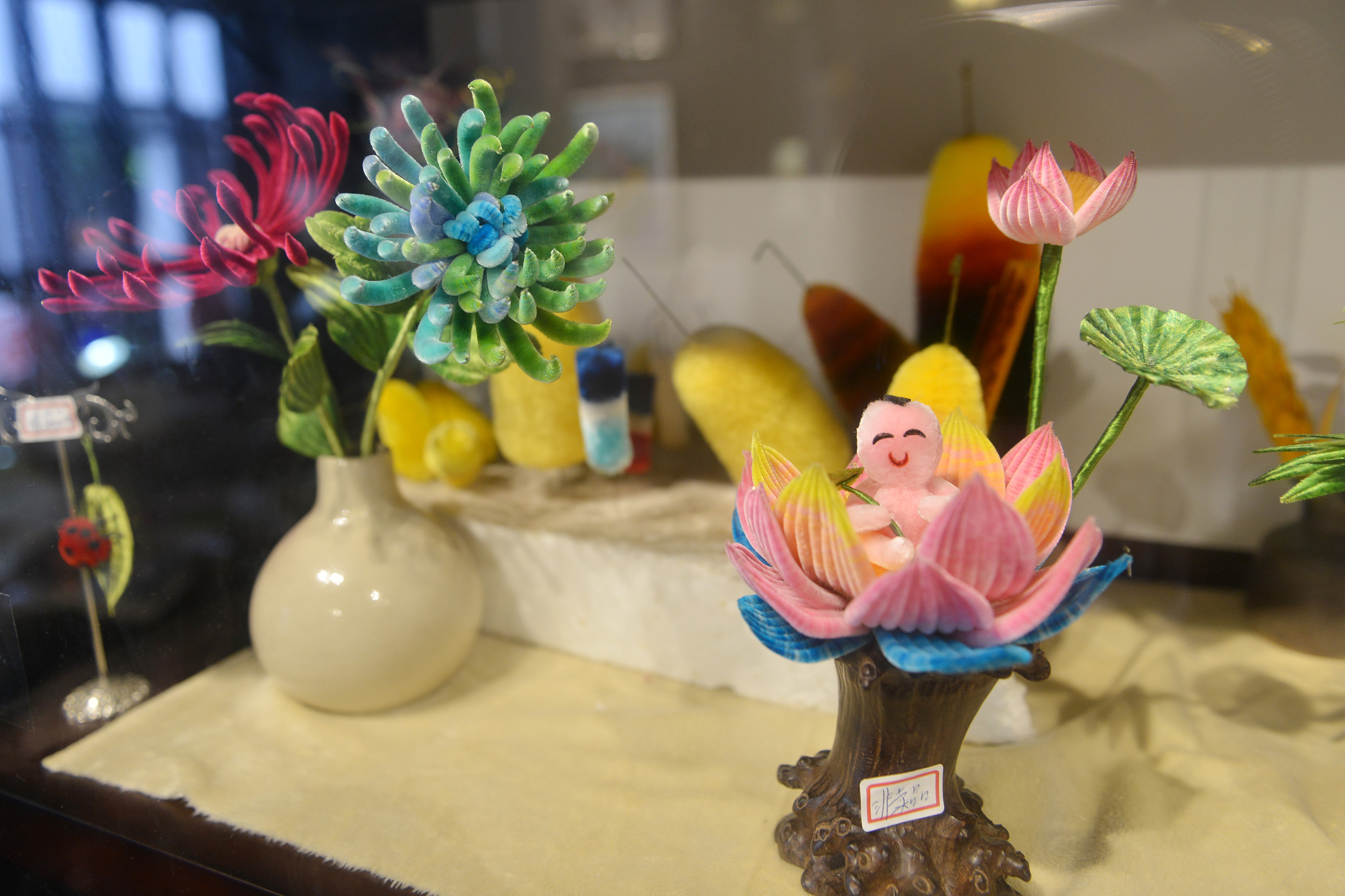 绒花、云锦、金箔……知识产权日，这些江苏“非遗之花”有了新的“保护伞”