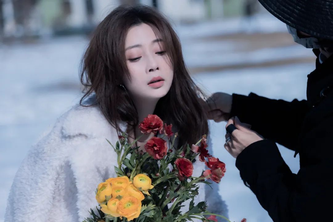 殷桃同款氛围感羊毛卷，就是秃头女孩的神