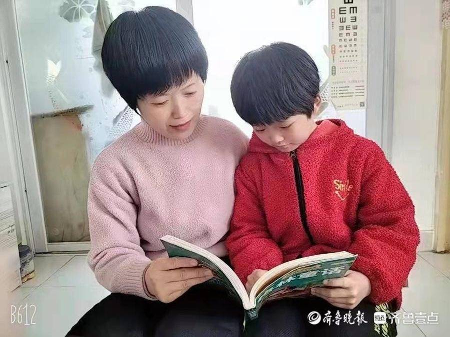 東昌府區(qū)黃莊小學(xué)持續(xù)開(kāi)展讀書(shū)活動(dòng)(圖1) 東昌府區(qū)黃莊小學(xué)持續(xù)開(kāi)展讀書(shū)活動(dòng)(圖1)