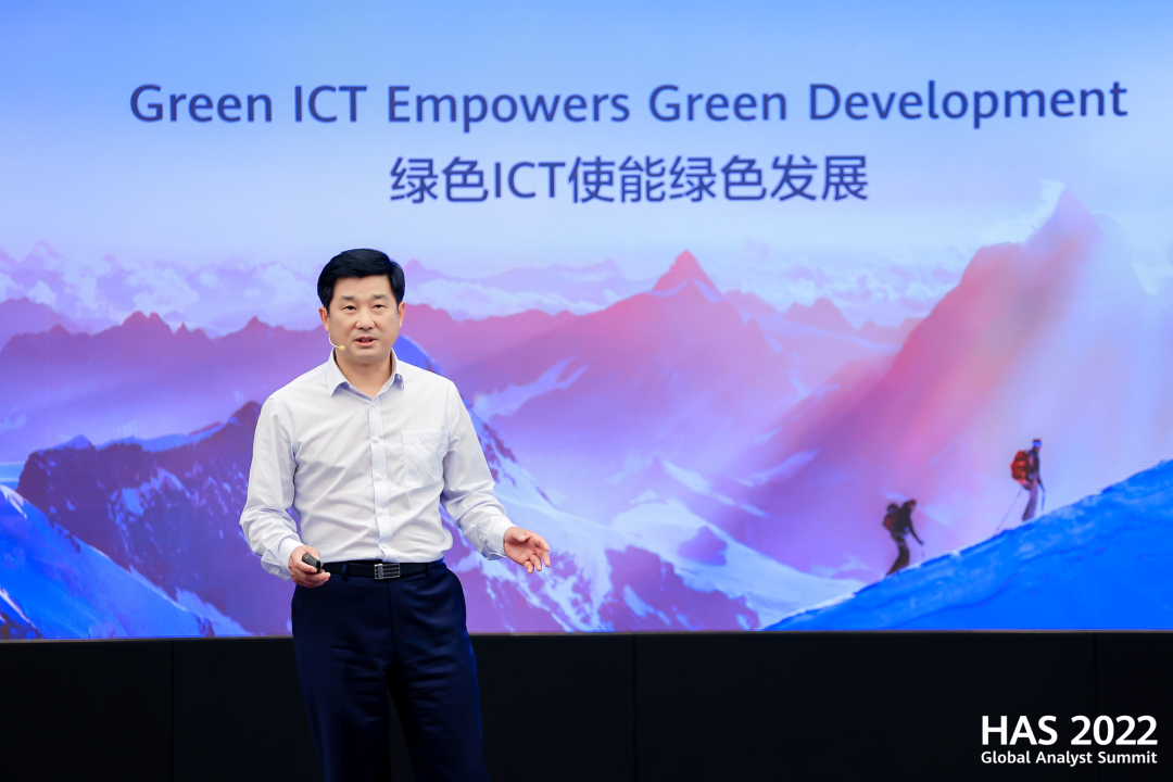 王国平：我们的目标，是从微碳到零碳