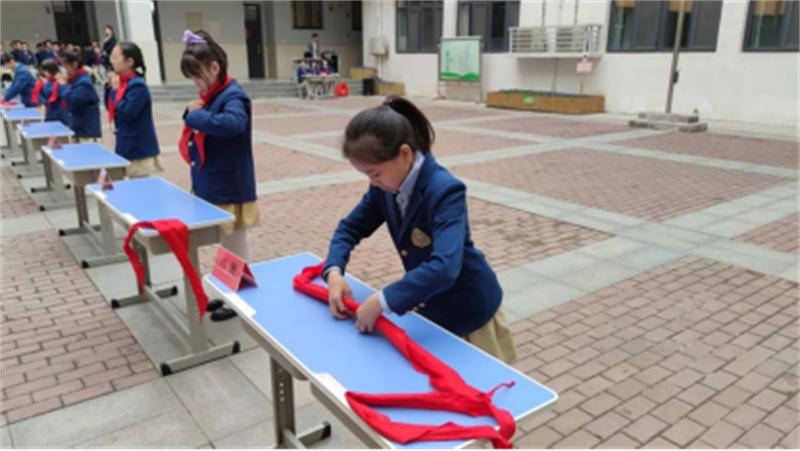 灞桥区东城第三小学举行2018级学生成长礼活动(图4)