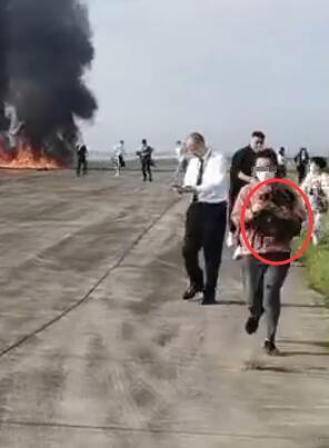 �����룺���غ����ܵ�����¹ʣ���Щ�˿���Щ��ɴ��