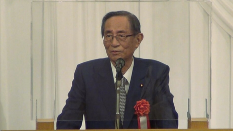 日本众院议长称每月工资“仅百万日元”惹众怒 出面致歉