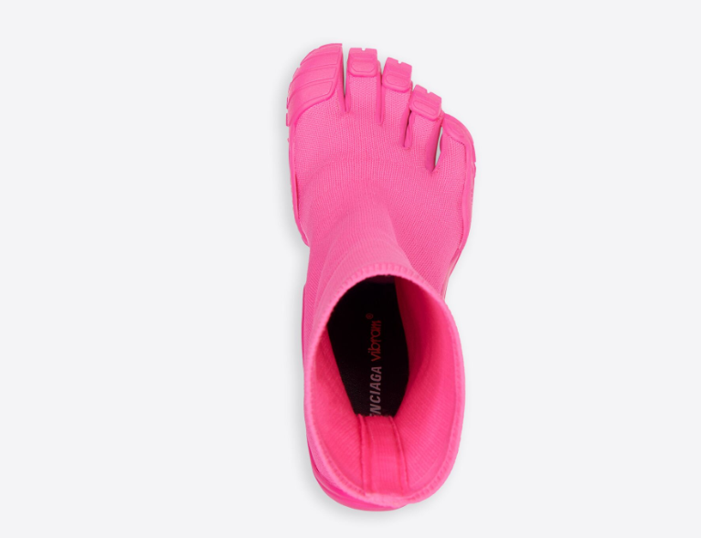 Gucci万元&ldquo;雨伞&rdquo;不防水？盘点那些奇葩的奢侈品：一副麻将49万