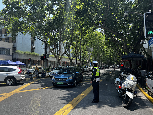 瑞金、长征、九院周边车流量增多，上海警方增开临时停车位