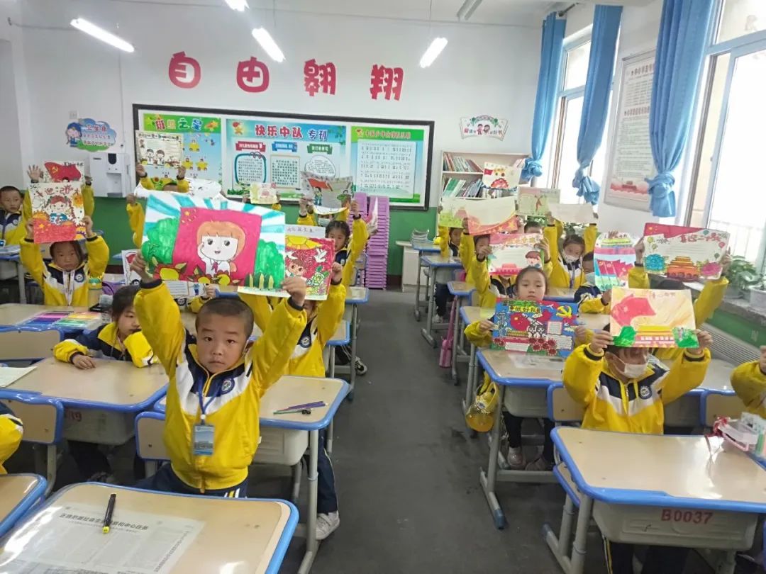 民勤縣北街小學(xué)開(kāi)展一年級(jí)隊(duì)前教育活動(dòng)(圖3)