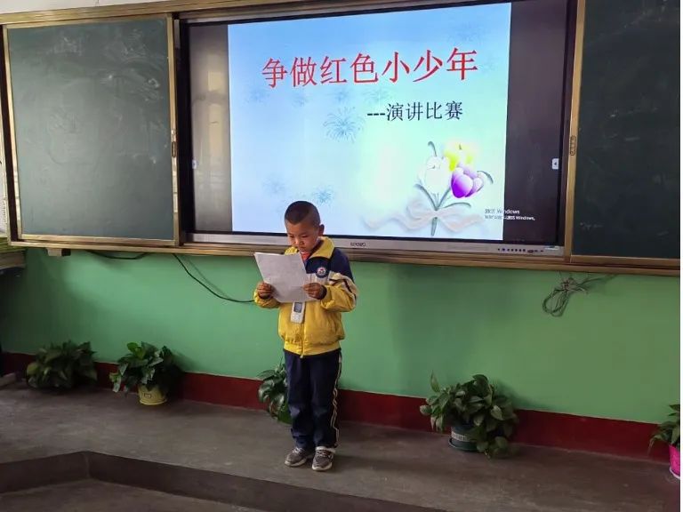 民勤縣北街小學(xué)開(kāi)展一年級(jí)隊(duì)前教育活動(dòng)(圖7)