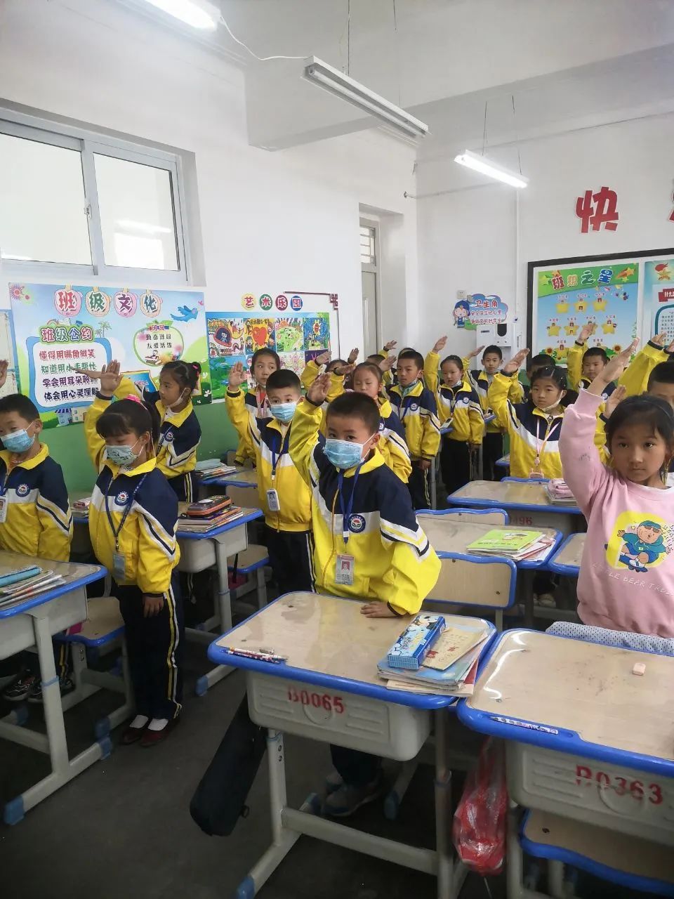 民勤縣北街小學(xué)開(kāi)展一年級(jí)隊(duì)前教育活動(dòng)(圖9)