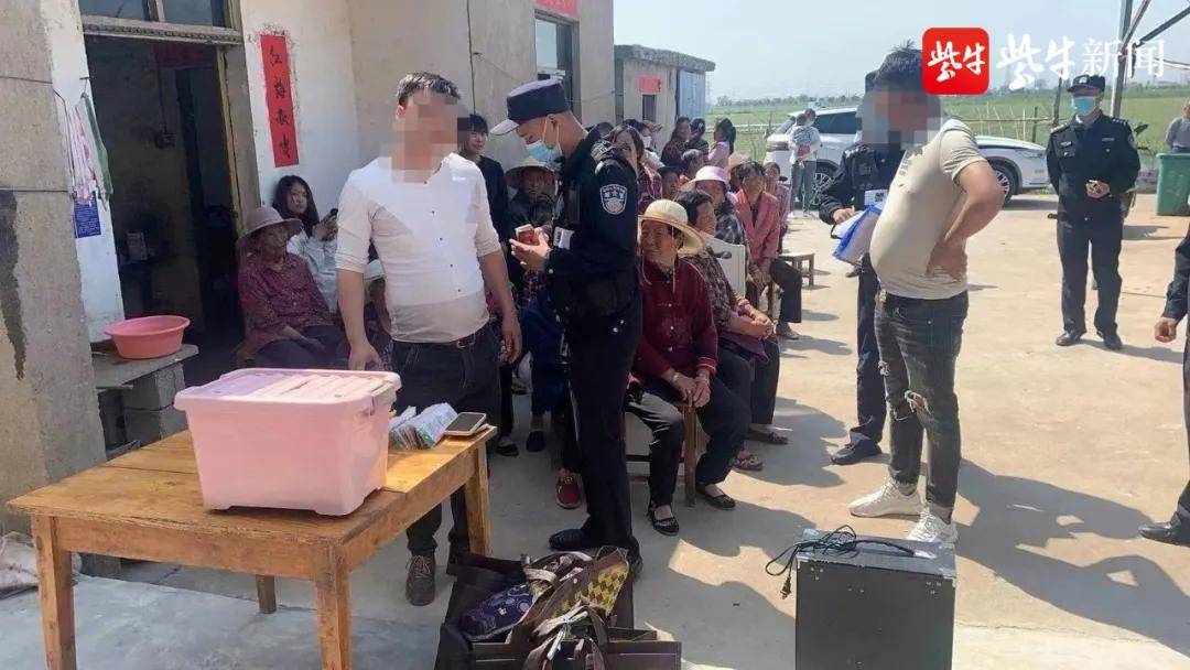 一个骗子的自白：我是怎么忽悠老人买“负离子玉石枕”的……