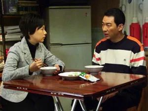 10年后再看《蜗居》，原来她才是最傻的女人