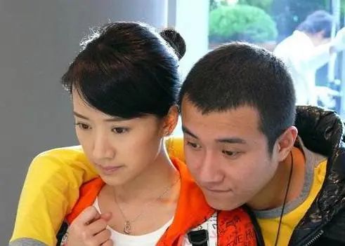 10年后再看《蜗居》，原来她才是最傻的女人