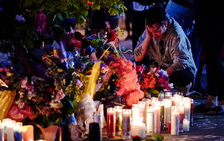 弗洛伊德遇害两周年 美国非洲裔仍“无法呼吸”