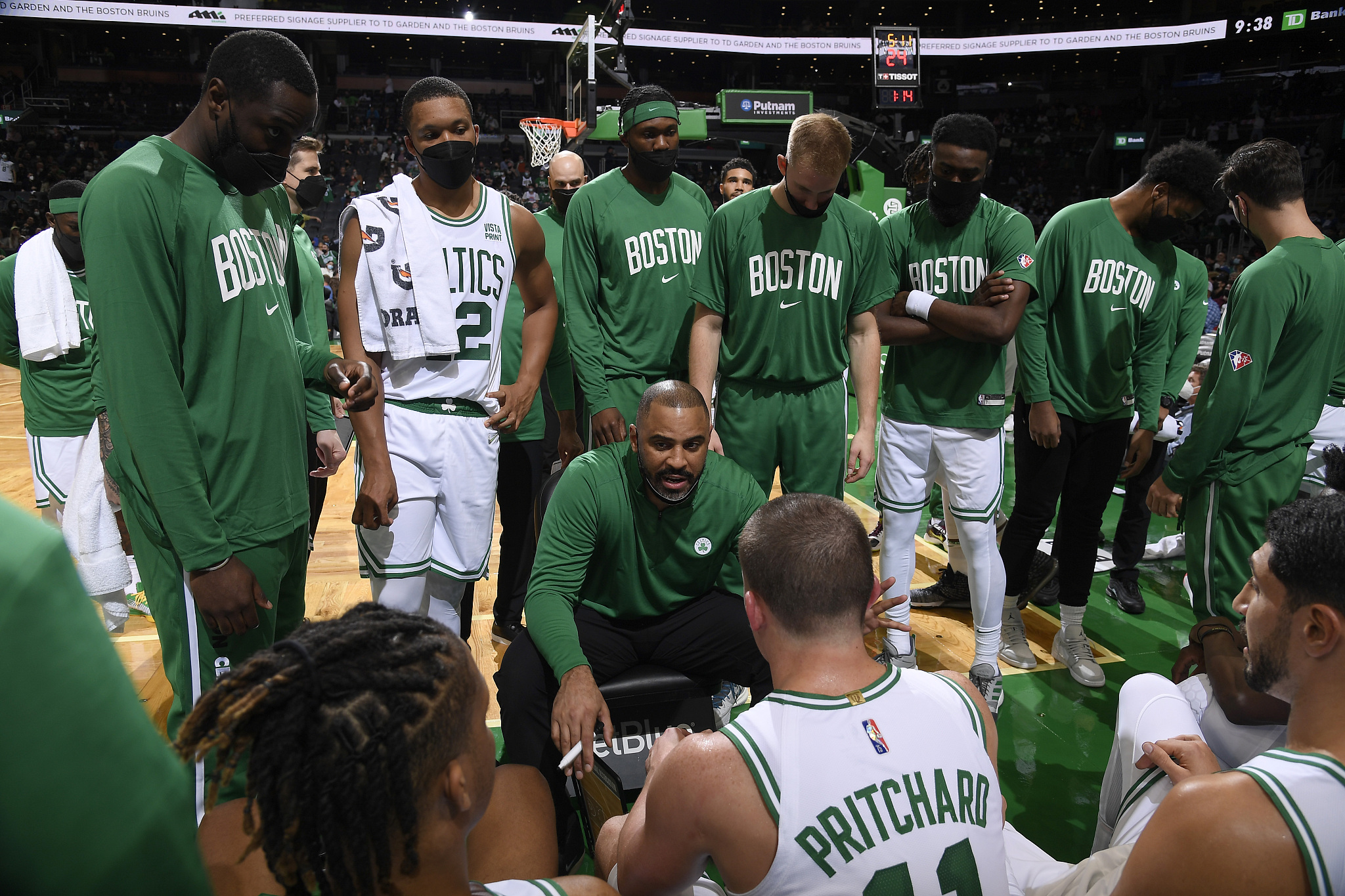 最强nba为什么看不了好友(深一度｜“菜鸟”主帅乌度卡，找回凯尔特人队魂的男人)