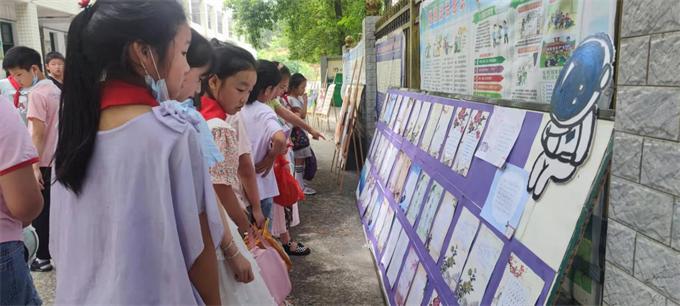 朱家铺镇小学开展“校园文化艺术节”活动(图1)